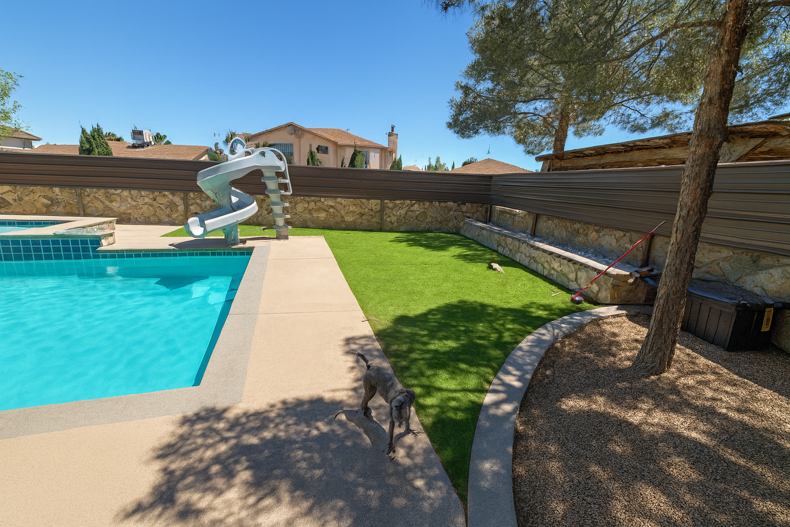 Privacy fence